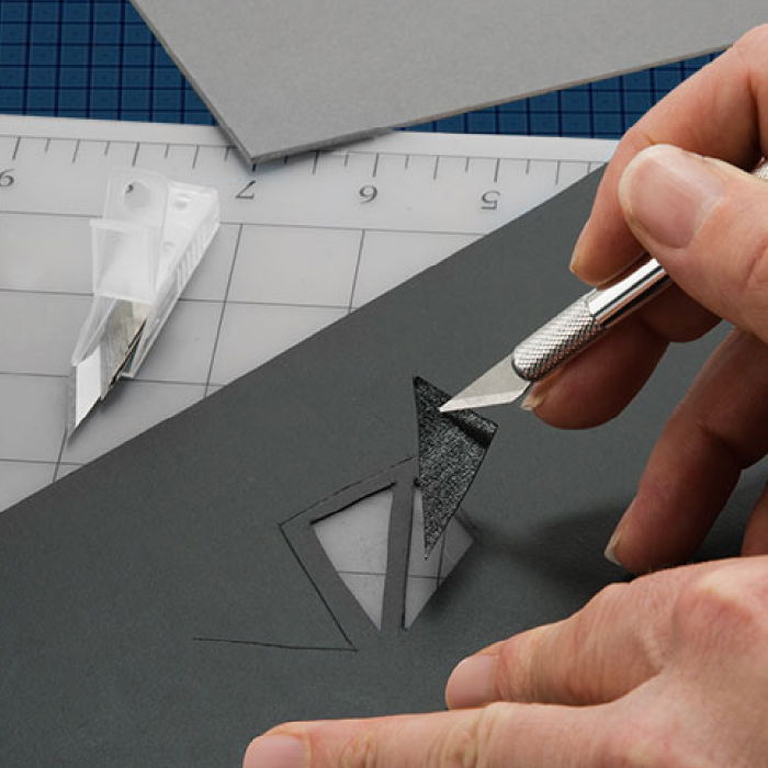 Art Knives & Cutting Tools